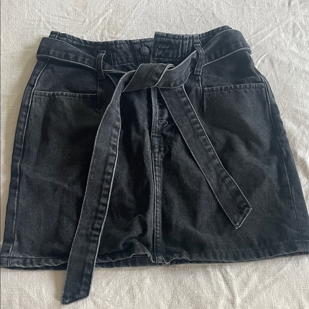 White Fox Boutique Black Mini Skirt